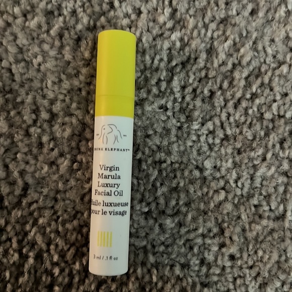 Drunk Elephant Mini of Virgin Marula Luxury Oil-3 ml/sample - Picture 2 of 2